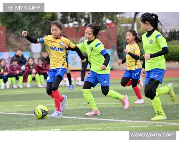 南京足球队配合变革引发热议探索战术创新与团队协作的新方向